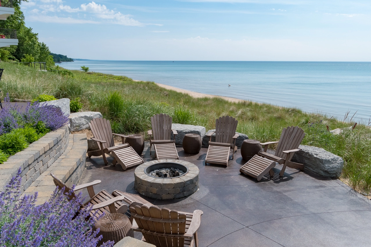 Lake Michigan Lakefront Vacation Rentals.
